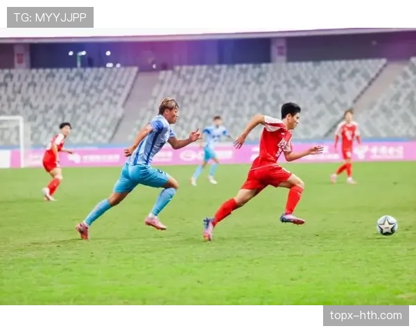 格罗宁根足球赛精彩纷呈:团队协作铸就亮眼进球 格罗宁根足球赛精彩纷呈:团队协作铸就亮眼进球