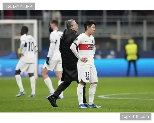 李刚仁盘带风格