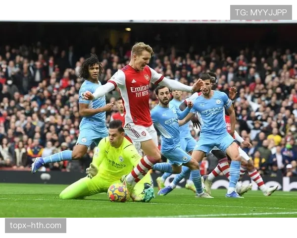 恩昆库对阵曼城的强强对话表现解析 恩昆库对阵曼城的强强对话表现解析