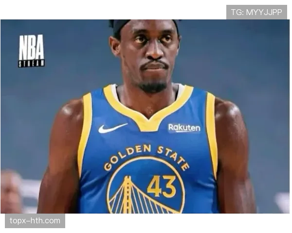 拉莫斯穿得像黑帮老大上街，结果人家是去买菜的？