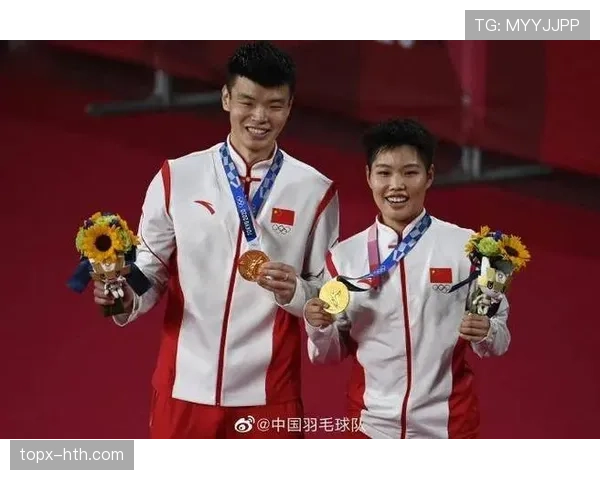 黄东萍居然把奥运餐桌当五星级饭店了？光这生活我就服！